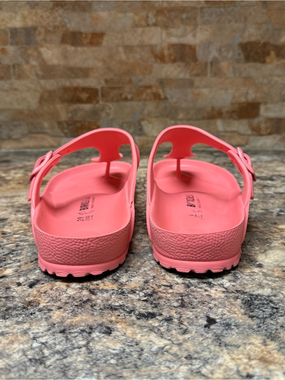 Birkenstock Unisex Gizeh EVA Sandals Watermelon Women’s Size EU 39 / US 8 - Picture 4 of 7